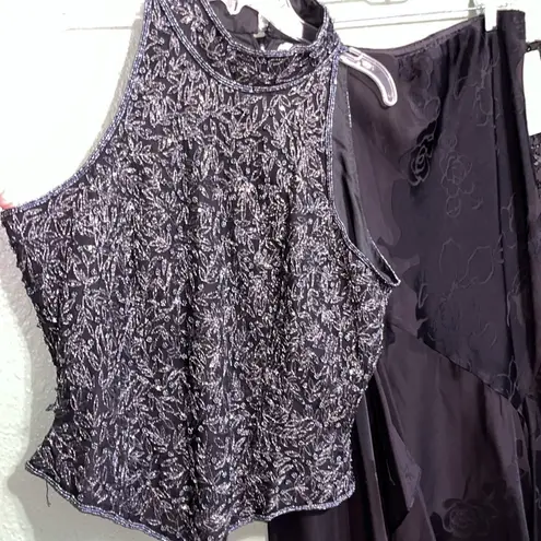Vintage Elegant Black and Silver Women's Top formal sleeveless evening wear Size L