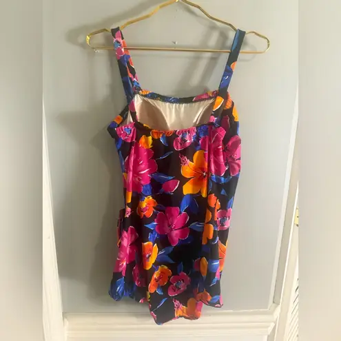 Maxine of Hollywood One-Piece Swimsuit – Tropical Floral Print, Size 16