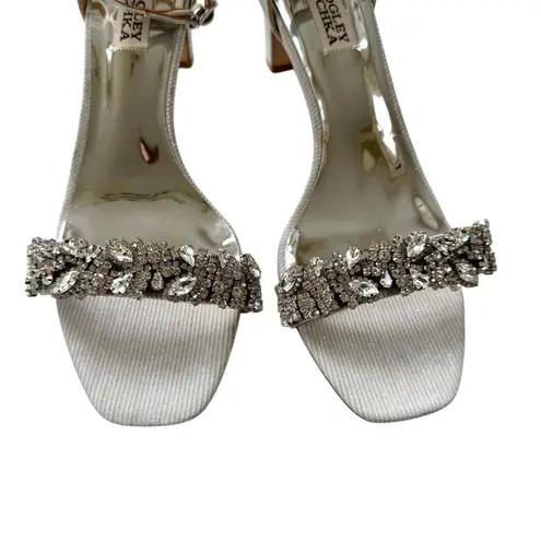 Badgley Mischka Jackie Jeweled Silver Glitter Sandal Wedding Formal Size 8 NWT