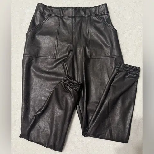 Spanx leather like jogger noir black