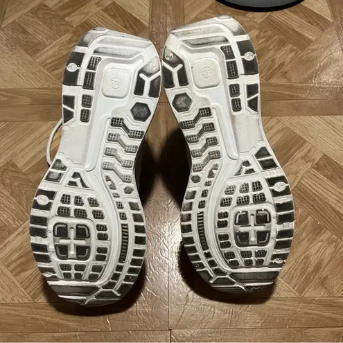 Anthony wang RAISINS