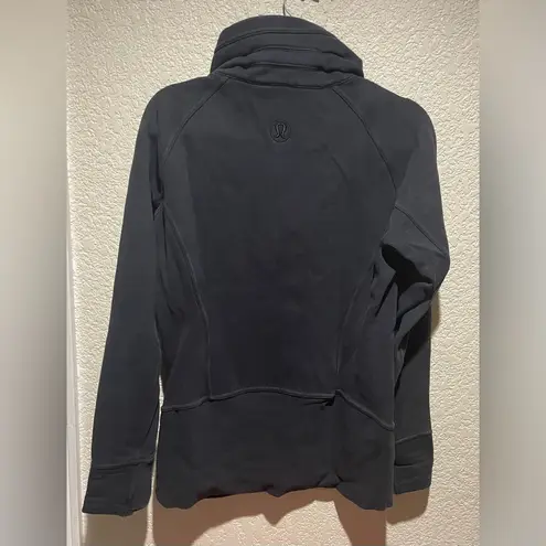 Lululemon  Radiant Fill Zip Jacket In Black Size 10 Pre Owned Flawed - Image 6