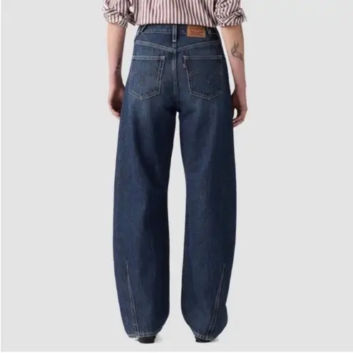 NWT Levi’s Cinch Barrel Jeans Blue Size 26