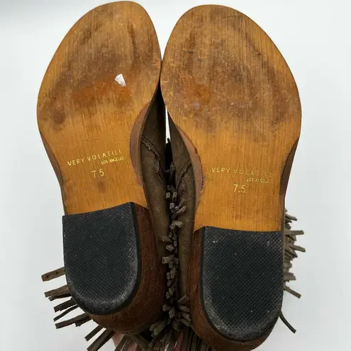 Very Volatile Taupe Suede Western Fringe Bootie Size 7.5