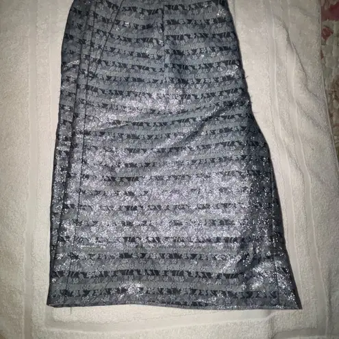 Marc Jacobs MARC JOCAOBS NWTS Blue long shorts size 6