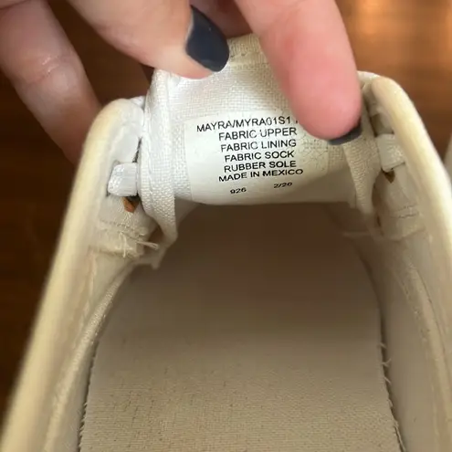 Steve Madden  Mayra white canvas platform sneaker