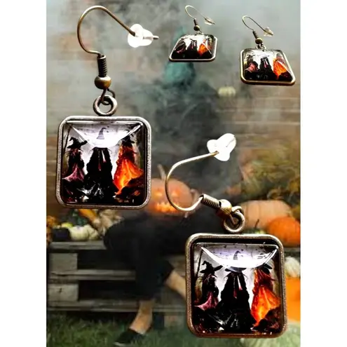 Macbeth Three Witches Earrings Halloween Supernatural Power Dark Force Literatur Gold