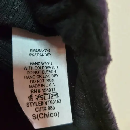 Vine & Love Black Small(S) hi-low drape v-neckline long sleeves top blouse