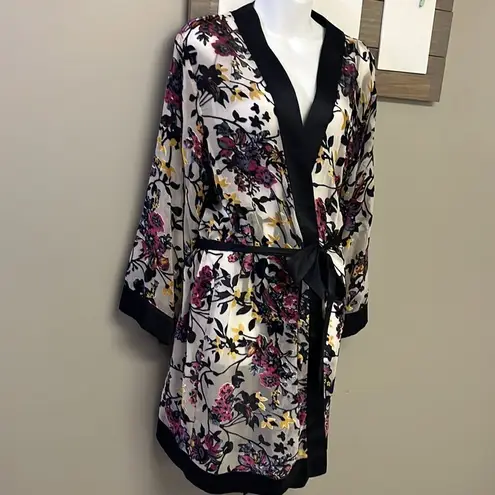 Tahari Women’s Velvet Mesh Sheer Floral Intimates Robe with Belt- Medium - Image 3