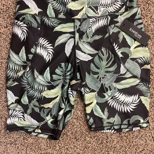 Bebe Nwt  Sport Palms Pattern Black Biker Shorts Size 1X