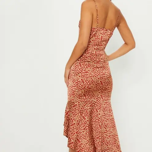 Pretty Little Thing  Red and Cream High Low Dress