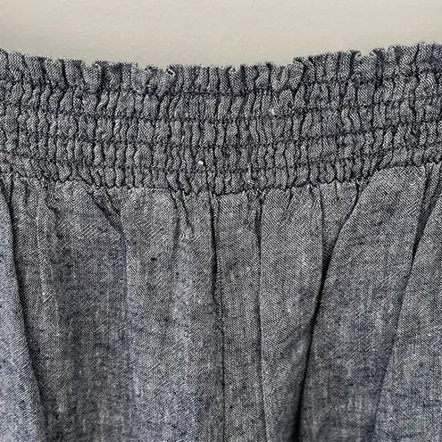 Chelsea28 Cropped Linen/Rayon blend pants. Size Small
