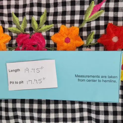 Arizona Jeans Arizona Black and White Gingham Top with Floral Embroidery NWT Size 2XL