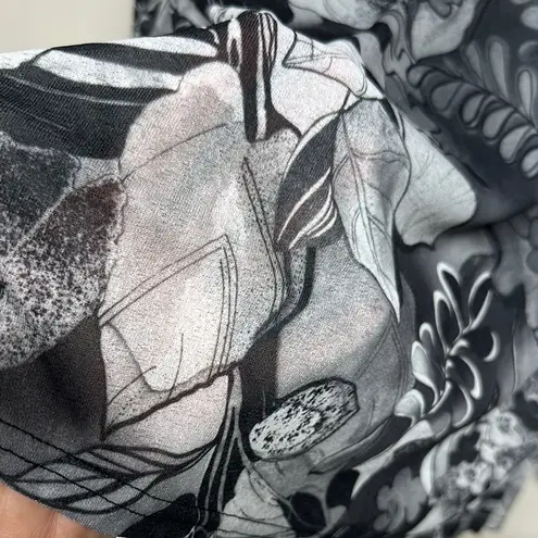 Chic White and Black Tie Front Long Sleeve Blouse very lightweight semi sheer Size XXL