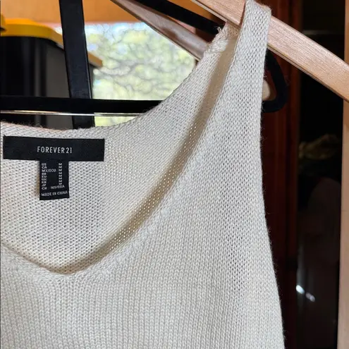 Forever 21  Cream Knit Tank Top Size Medium