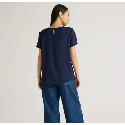 Quince Washable Stretch Silk Tee in Navy Size Small