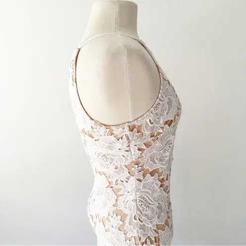 Lulus Lulu’s Temps De L’Amour White Lace Bodycon Midi Dress | Small