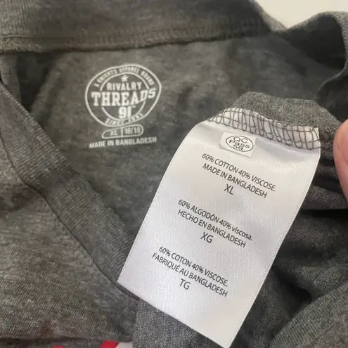 Rivalry Threads NWOT NC State Wolfpack Heather Gray Short Sleeve Scoopneck Tee T-Shirt top New