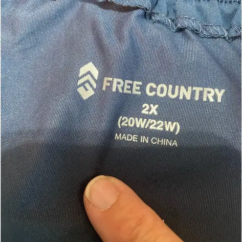 Free Country  women’s board/swim shorts‎