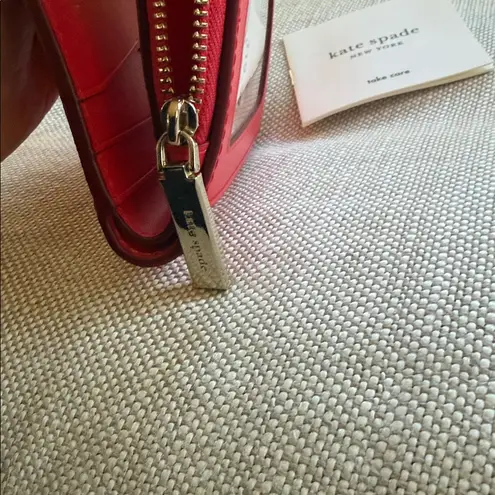 Kate Spade  Sm Zip Bifold Wallet, Staci, Digital Red (648), Style WLR00143, NWT