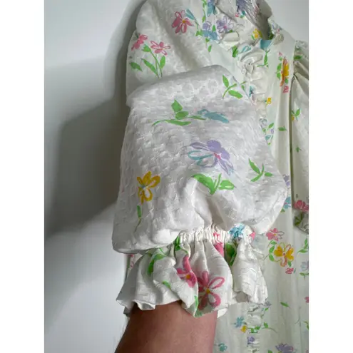 Vintage Miss Elaine Floral Seersucker Ruffle Housecoat Robe 70s 80s medium White