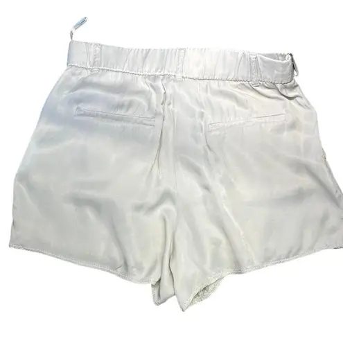 ZARA  High-waisted Pleated Cream Shorts 3”inseam Satin women sz  M