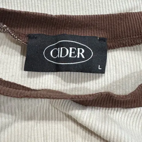 Cider Adventurer College Cropped Short Sleeve Tee Shirt Women’s Large