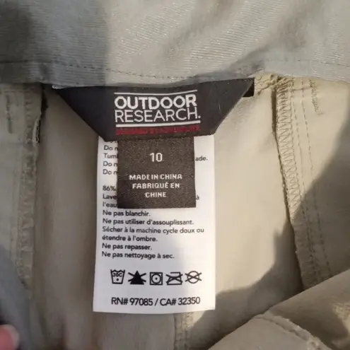 Outdoor Reaserch Ferrosi Capri Womens Hiking Outdoors Size 10 Gray