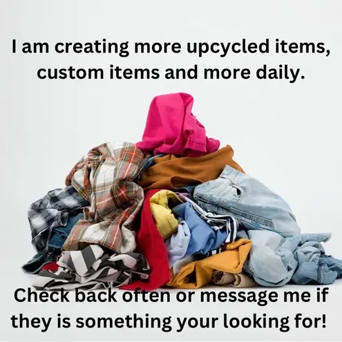 Mundi Gray Crocheted Tri Folded Snap Close Wallet