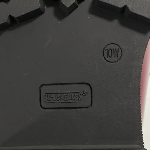 Seychelles NEW Red Chunky Loafers with Gold Chain Lug Soles Size 10W