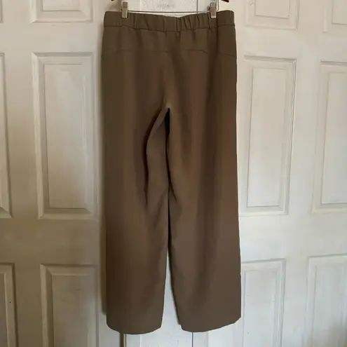 Lululemon On The Fly Pant *Wide Leg Woven in Frontier Size 10