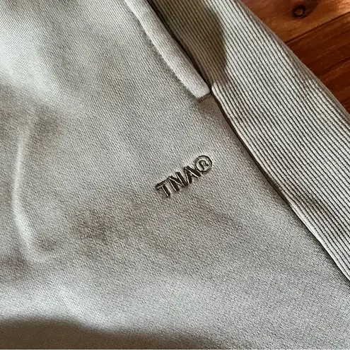 Aritzia TNA Cozy Fleece Boyfriend Sweatshorts New XS Sage Green