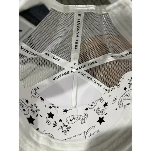 Vintage Havana Slam Trucker Hat White Silver Glitter Star Mesh Snapback NWT