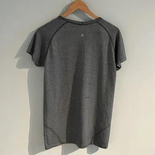 Lululemon  Swiftly Tech Short Sleeve