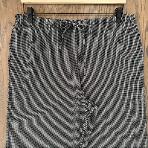 Old Navy  Plaid Drawstring Straight Leg Draped Pant in Black and White Small - Image 3