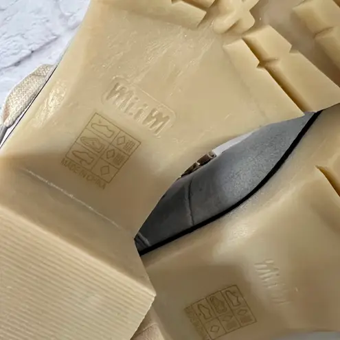 NEW Grey Sherpa Boots Gray Size 6.5