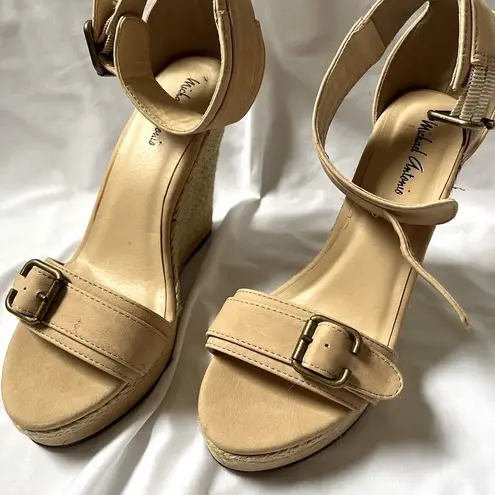 Michael Antonio NWOT.  wedge Sandals size  6.5​