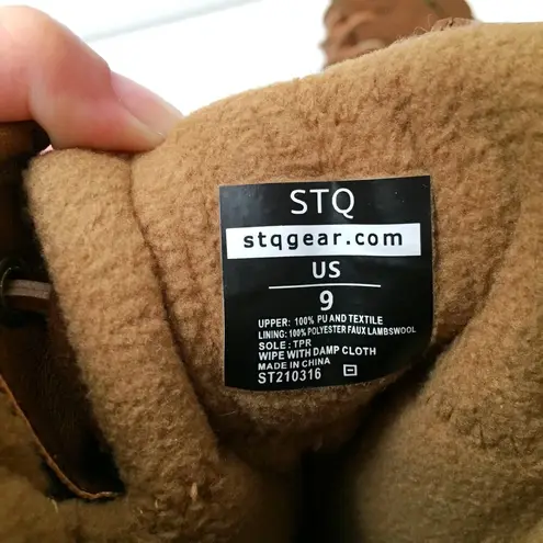 STQ Quilted Waterproof Duck Boots 9 Navy Blue Brown