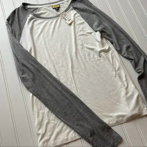 Prince & Fox baseball jersey shirt size medium NWT casual schoolwear athleisure Gray