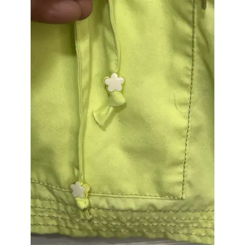 Koi By Kathy Peterson Womens Size Large Bright Yellow Scrub Top With Flowers