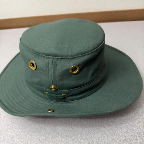 Tilley Endurables Tilley Hat 6 7/8 Unisex Green Brass Outdoors Duck Cloth Canada