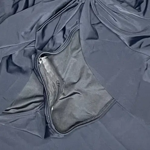 Blooming Jelly Womens Mykonos One Piece Skirt Swimsuit Size 3X Black V Neck