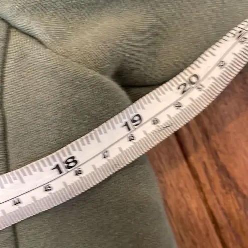 L.L. Bean green quilted funnel neck pullover sweater small