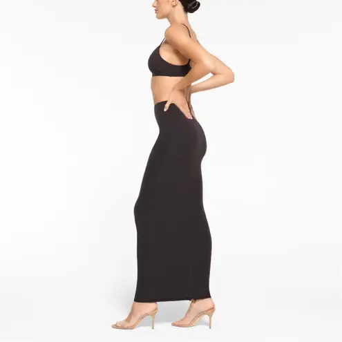 SKIMS  fits everybody long skirt thumbnail 2