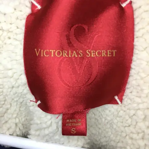 Victoria's Secret VICTORIA’S SECRET Purple Plush Bath Lounge Robe, Small