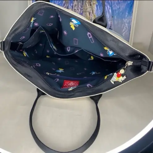 Disney parks x Harvey’s Alice in wonderland silhouette tote Blue