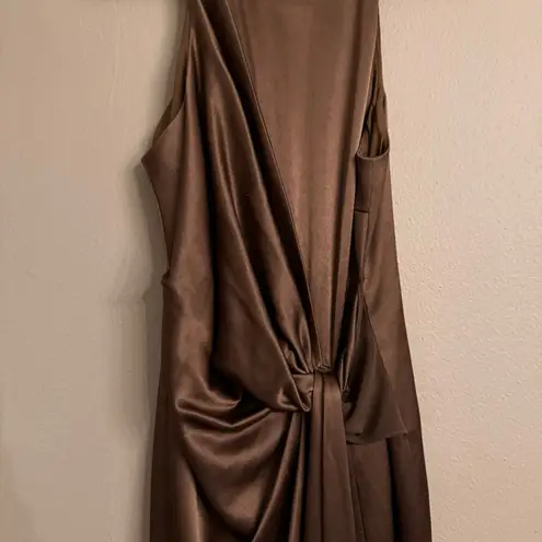 Halston Heritage
Draped-Front Twist-Detail Satin Midi Dress