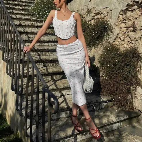 Dolce Vita Baylor Kitten Heels Metallic Pink Size 9.5 Sabrina Carpenter