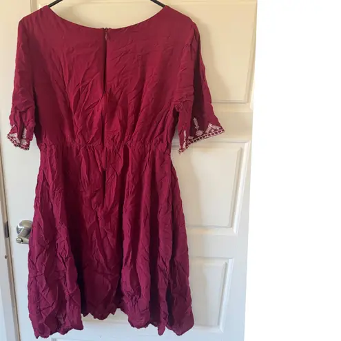 MikaRose sz M Women Maroon Aztec Embroidered VNeck Fit Flare Dress Bohemian Fall