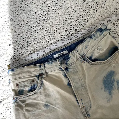 GRLFRND Cindy Acid Wash High Waist Distressed Cutoff DenimShorts White (Size 28)